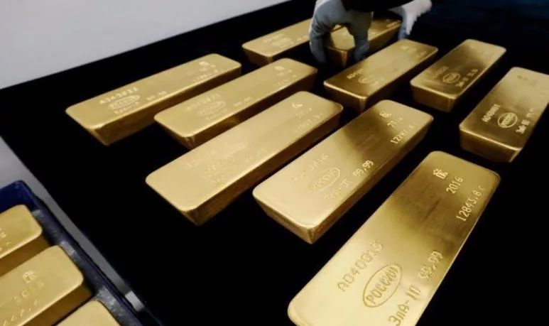 黄金飙涨前拆迁户囤300万元金条